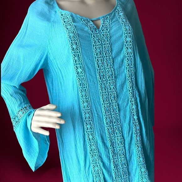 Krazy Kay turquoise blouse bell sleeve - Picture 7 of 8